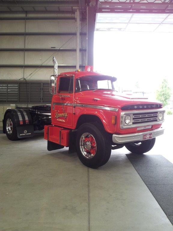 Melbourne Truck Show 2014 - Historic Commercial Vehicle Club of Australia